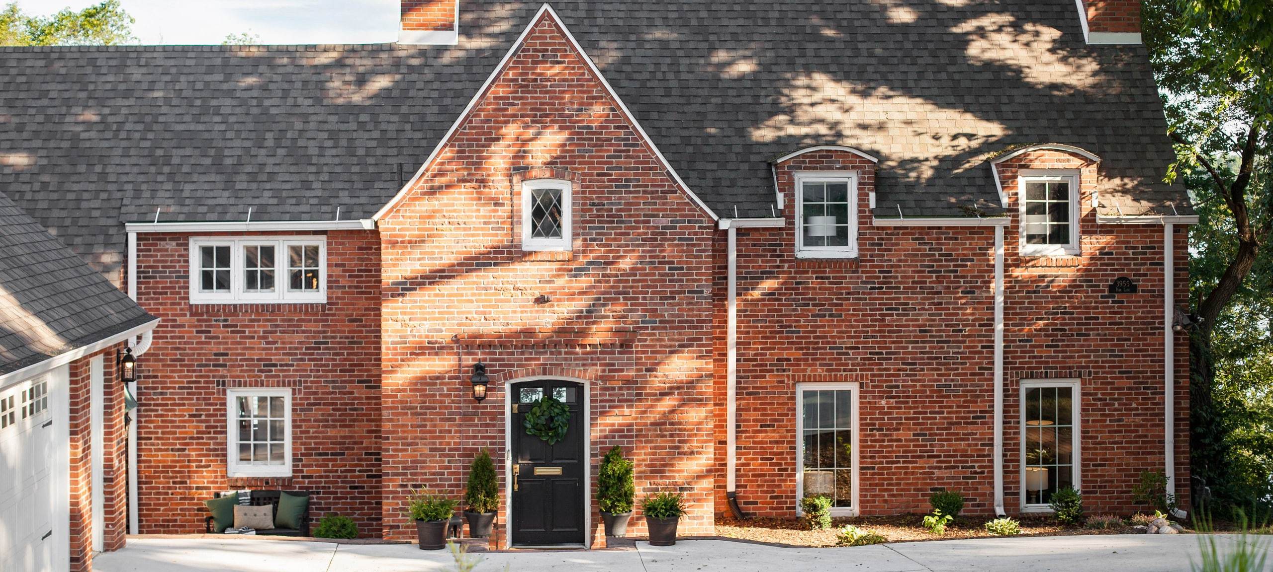 Brick home typical of Forsyth, Illinois